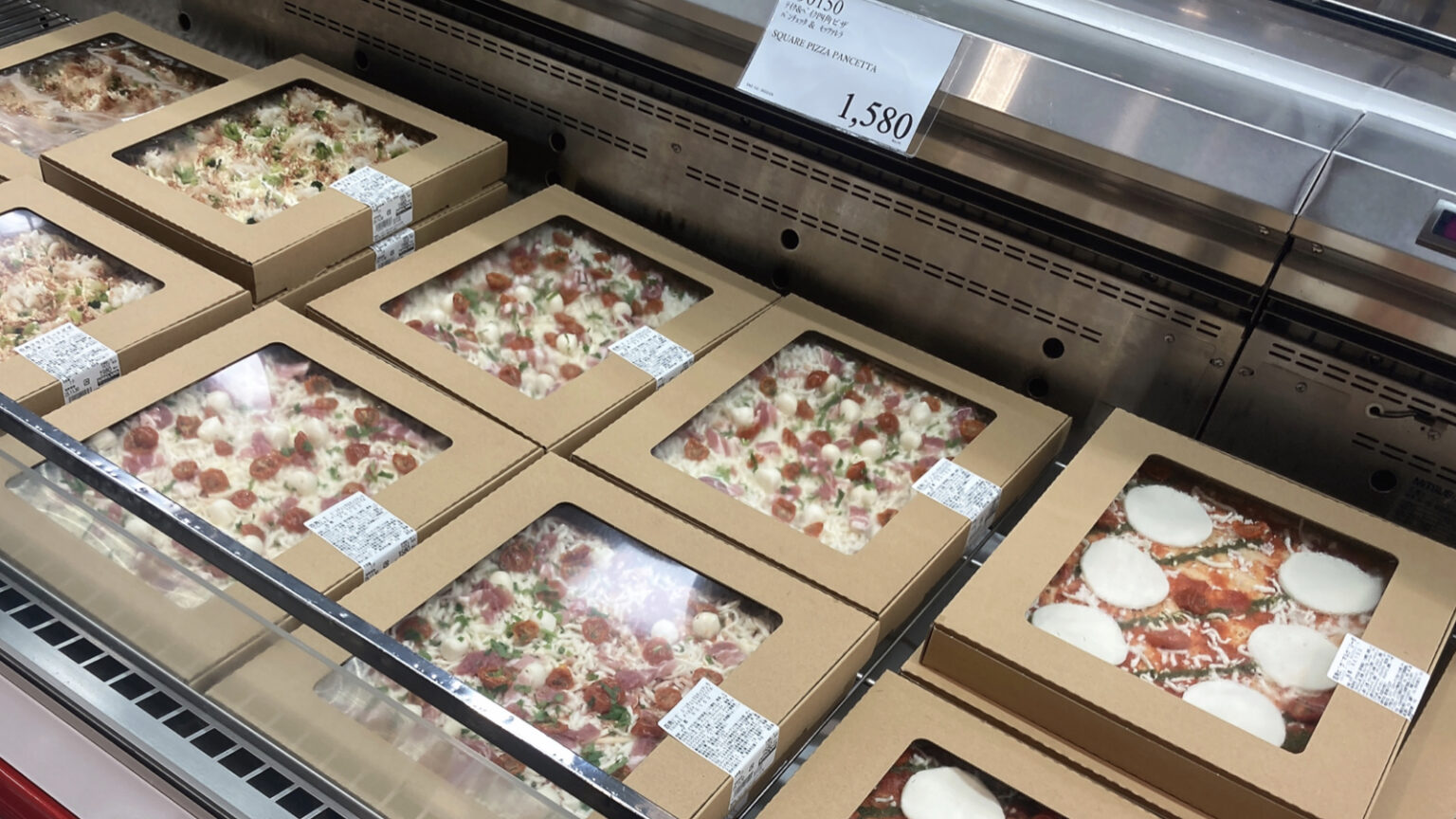 【2026年8月最新】コストコで現在販売中のおすすめピザ全種類!新味も登場!