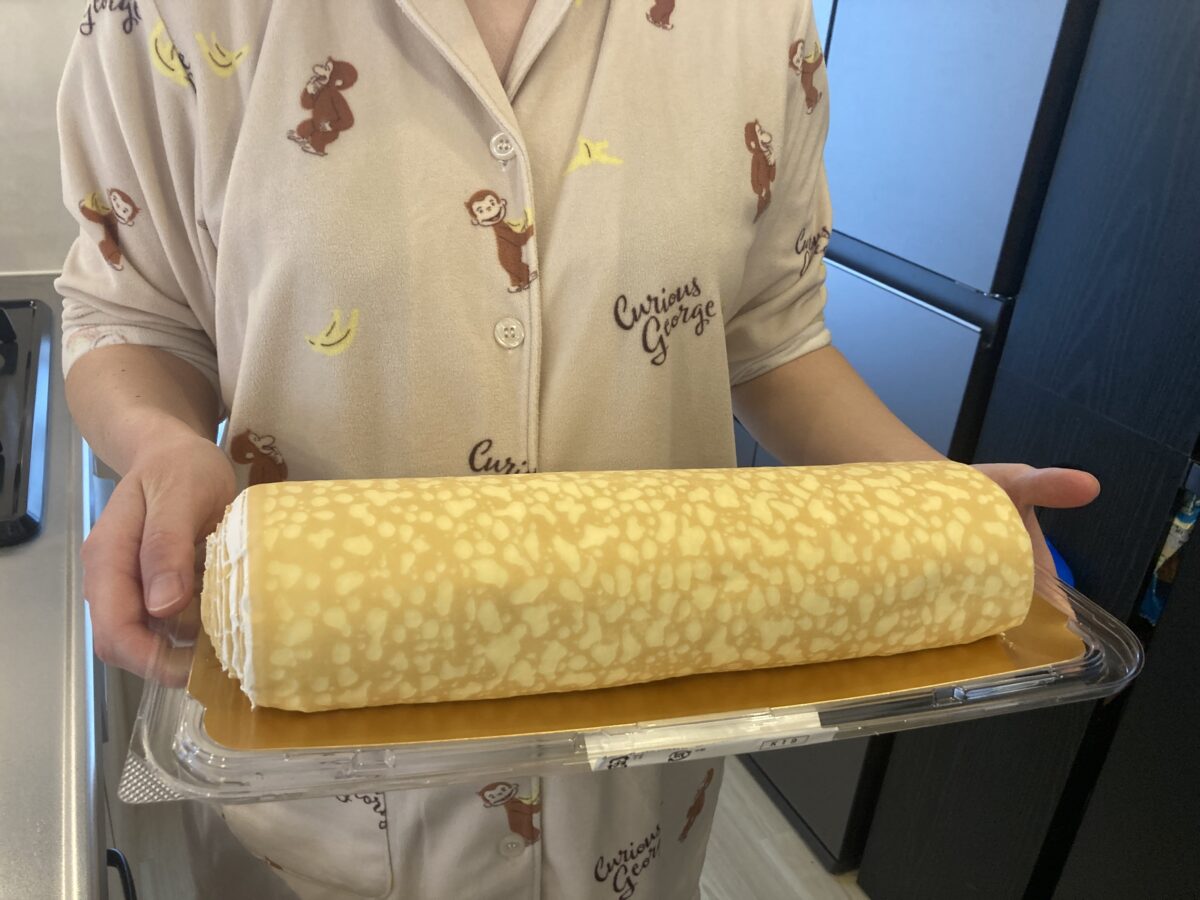 超人気!コストコ新商品のクレープバウムはなめらかな食感と濃厚クリームが美味しい
