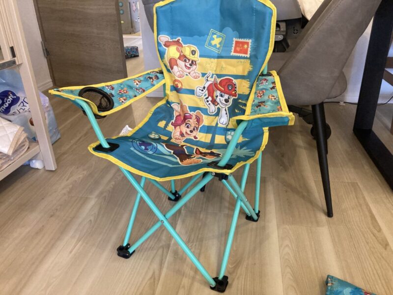 コストコでDANAWARESキャラクターキッズチェア収納バッグ付きを購入!