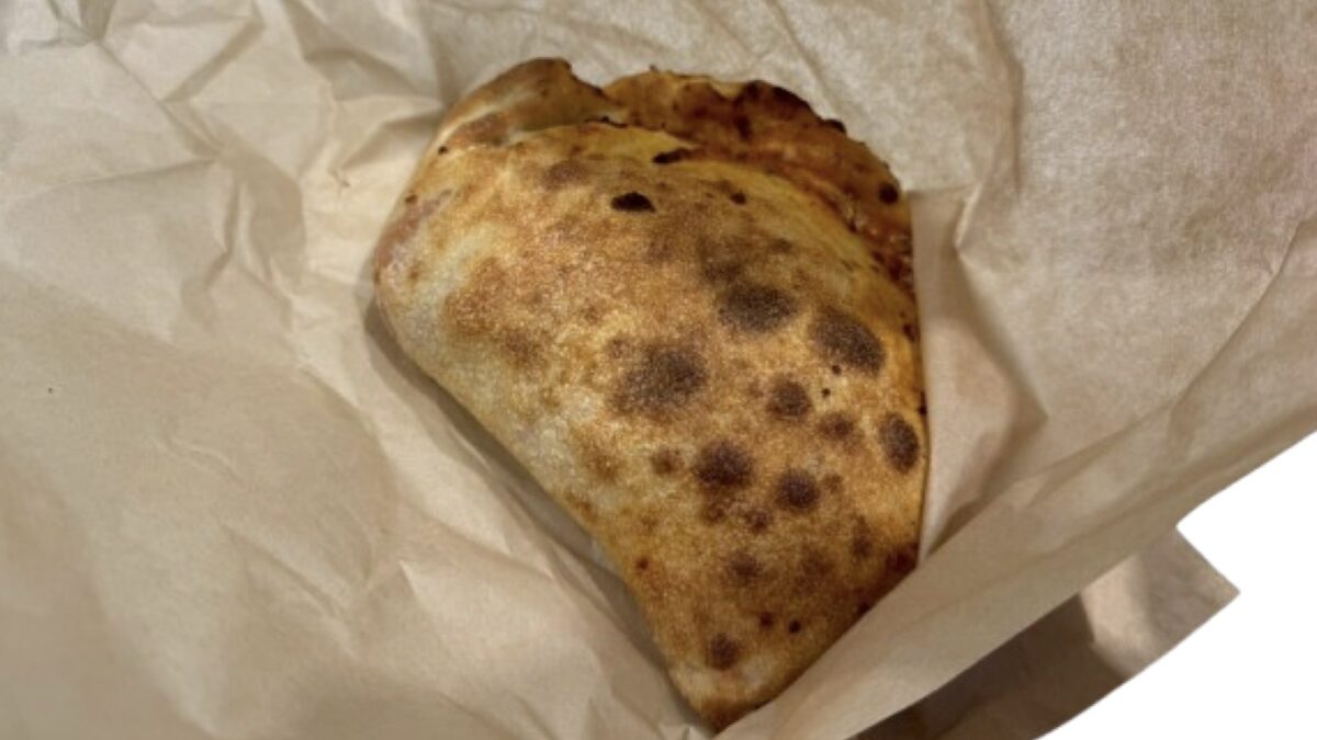 コストコのチキンカルツォーネ