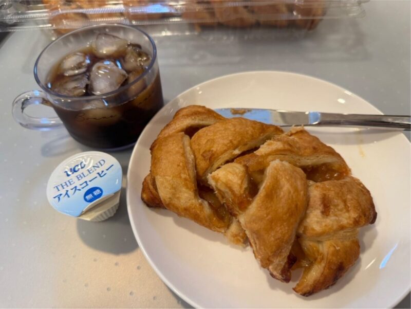 【実食レビュー】コストコのアップルシュトルーデル