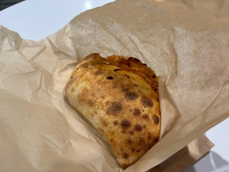 コストコフードコート新作メニューのチキンカルツォーネが販売されている24店舗一覧