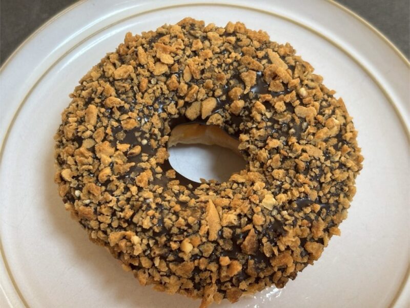 コストコのクリスピークリームドーナツアソート サマーチョコクランチ