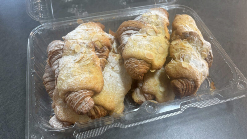 【コストコ】カロリー爆弾の新商品が発売！アーモンドクロワッサンはデニッシュのようなスイーツ！