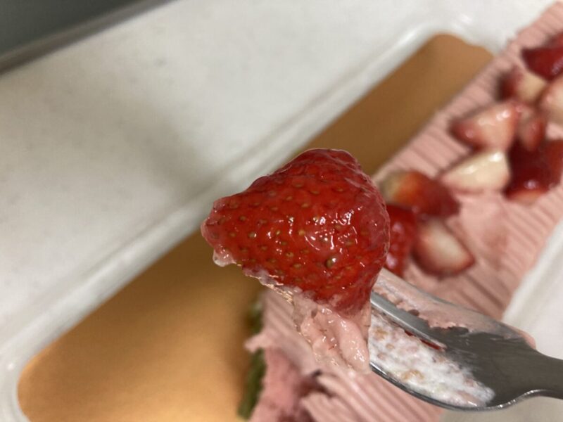 コストコ新商品のスプリングバーケーキを実食レビュー！