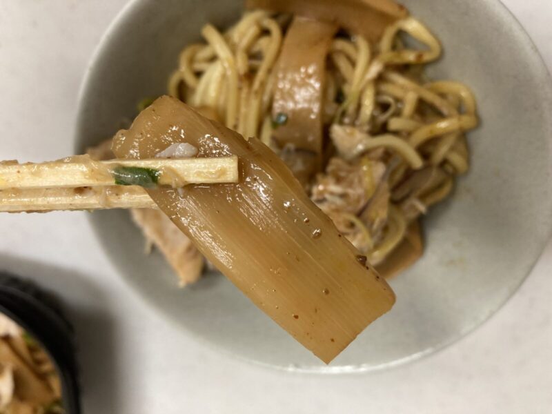 コストコ新商品にんにく鶏まぜそばを実食レビュー！