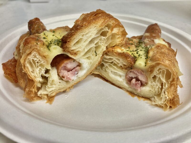 2026年3月のコストコ新商品「ソーセージクロワッサン」を実食レビュー！