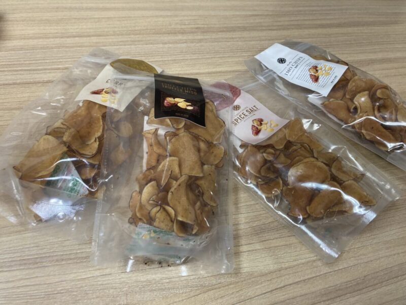 【実食レビュー】コストコ期間限定イベント新商品のSAZANKA熟成さつまいも芋チップス