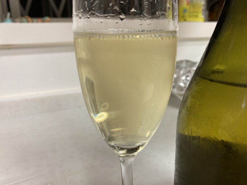 コストコのコスパ最強おすすめ白ワイン!ルイラトゥール アルティッシュ シャルドネ