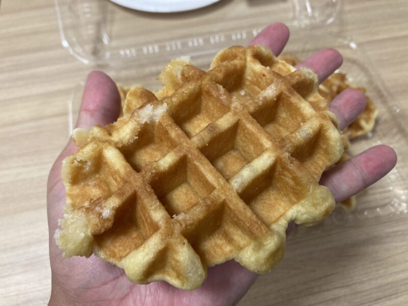 コストコ新商品のベルギーバターワッフル8個入を実食レビュー！