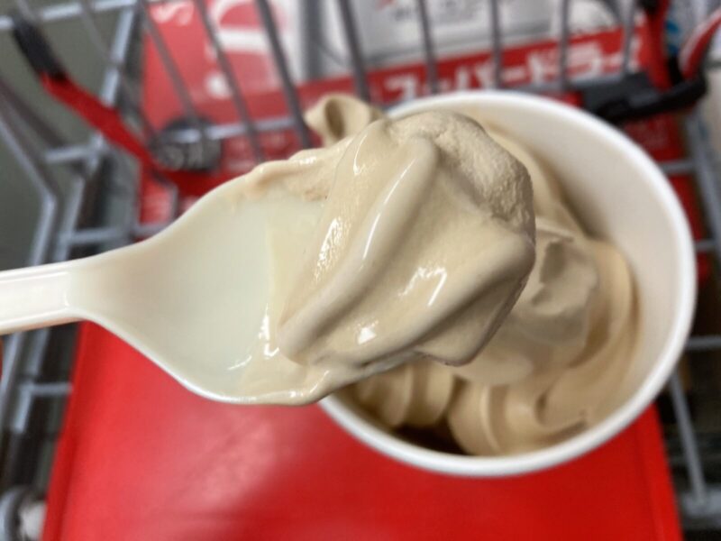 コストコフードコート新作メニューのほうじ茶ソフトクリームを実食レビュー!