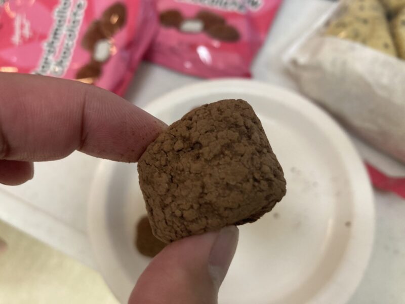 【実食レビュー】コストコ新商品のハワイアンホースト マシュマロチョコ