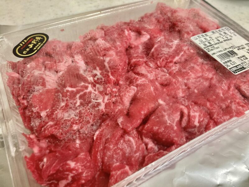 【コストコ】山形牛の切落しを実食レビュー！黒毛和牛なのにコスパ抜群で牛丼や肉じゃがにもおすすめ