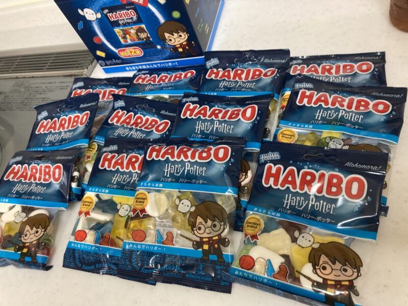 【2026年7月】コストコ話題の新作お菓子ハリボーハリーポッターボックスを実食レビュー