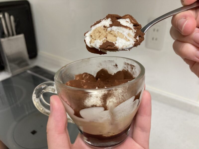 コストコ新商品のEMMIカプチーノデザートを実食レビュー！