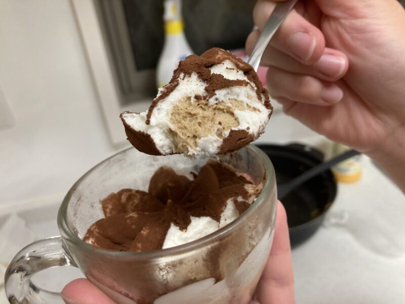 コストコ新商品のEMMIカプチーノデザートを実食レビュー！