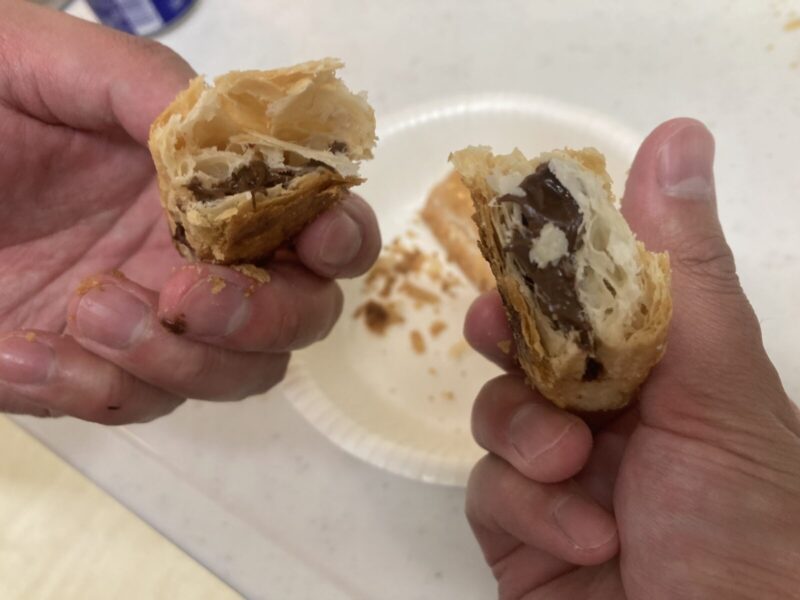 コストコ新商品のVICENZIイタリアンパフペイストリー クリーム＆ヘーゼルナッツを実食レビュー！