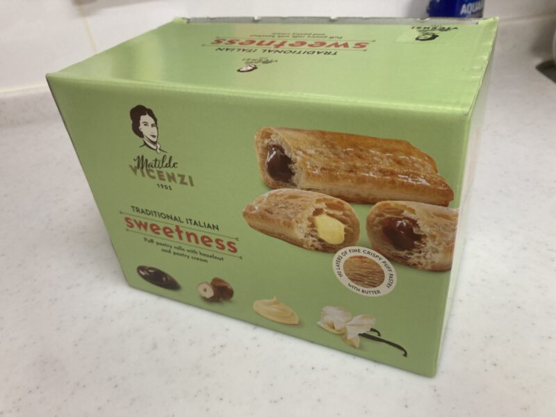 コストコ新商品VICENZIイタリアンパフペイストリー クリーム＆ヘーゼルナッツを実食レビュー！