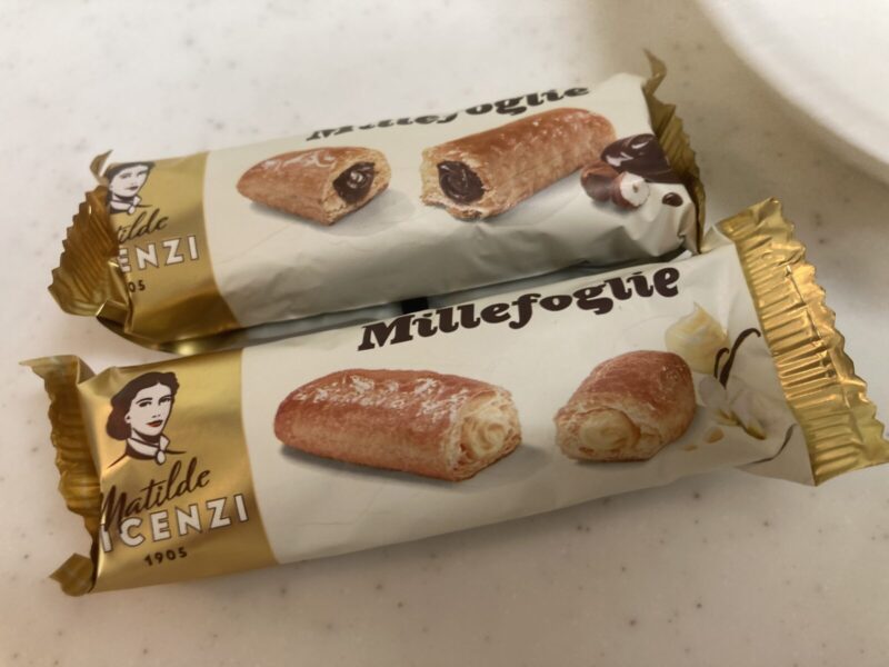 コストコ新商品のVICENZIイタリアンパフペイストリー クリーム＆ヘーゼルナッツを実食レビュー！