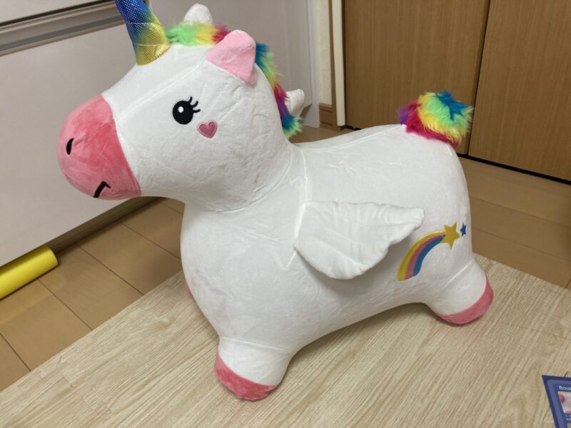 コストコ新商品の子供用おもちゃのホッピングアニマルユニコーン・ライオンをレビュー！