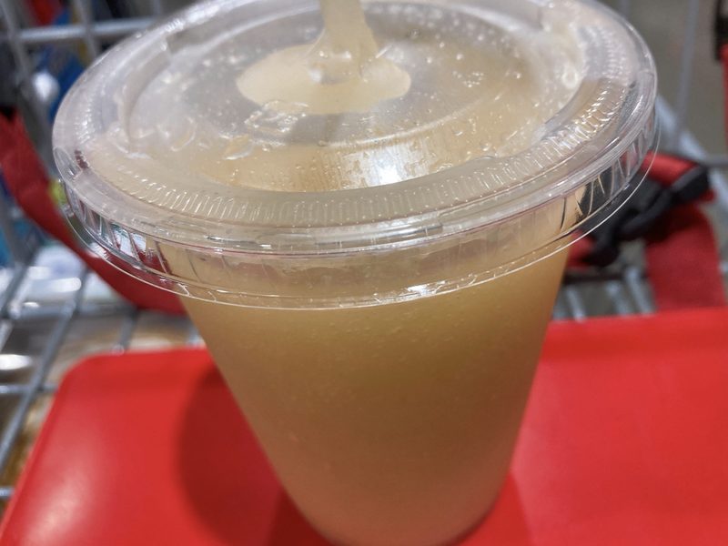 【2026年8月】コストコフードコート新作メニューのレモネードスムージーを実飲レビュー！