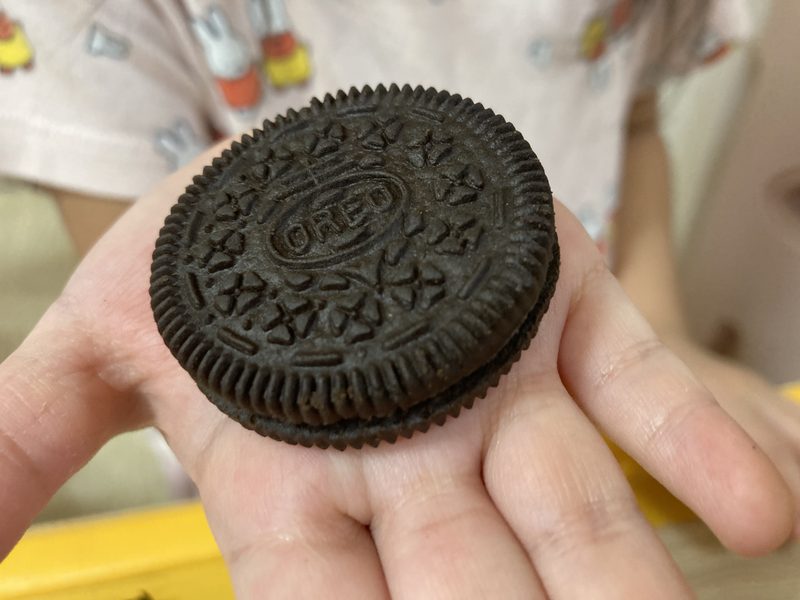 コストコ新商品のナビスコ オレオBTSパッケージを実食レビュー