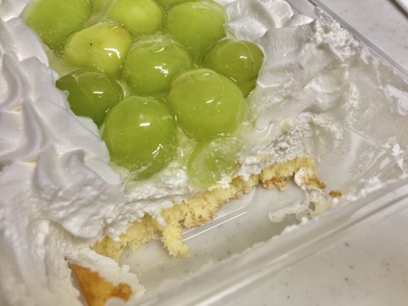 コストコ新商品のシャインマスカットスクープケーキを実食レビュー!