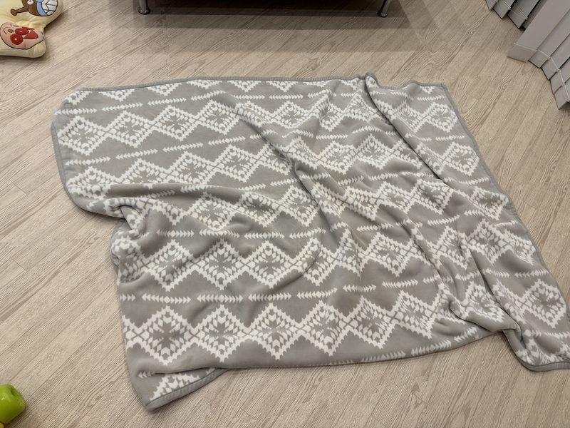 コストコ新商品「PENDLETONリバーシブルブランケット」を実際に使ってレビュー!
