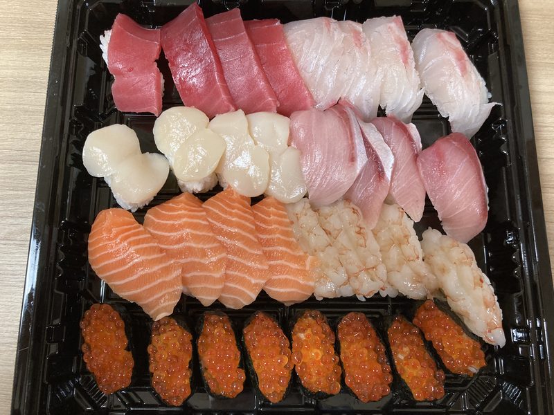 コストコ特選握り寿司32貫を実際に食べてレビュー!