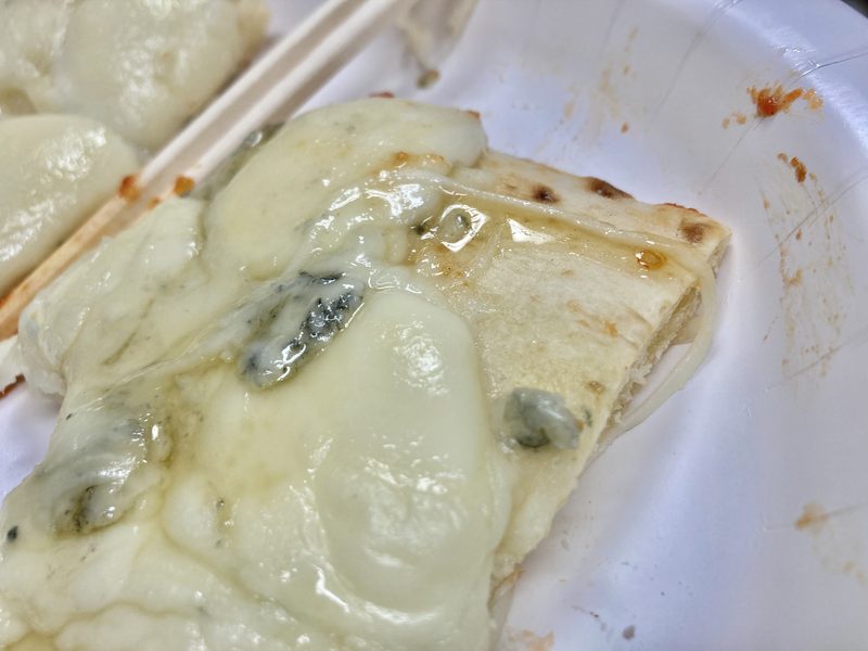 コストコ新商品のチーズとはちみつのピザを実食レビュー!