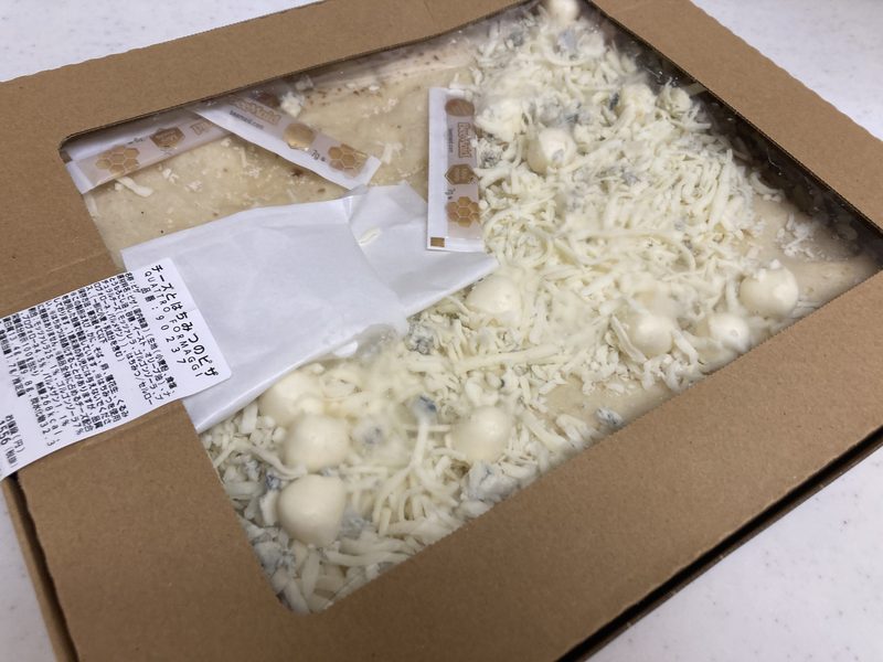 コストコ新商品のチーズとはちみつのピザを実食レビュー!