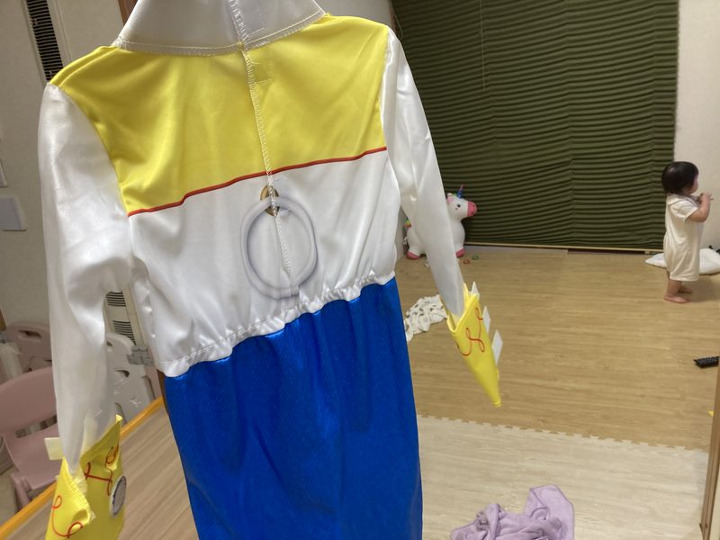 袋から取り出してみると、写真で見る以上にカラーが鮮やか!