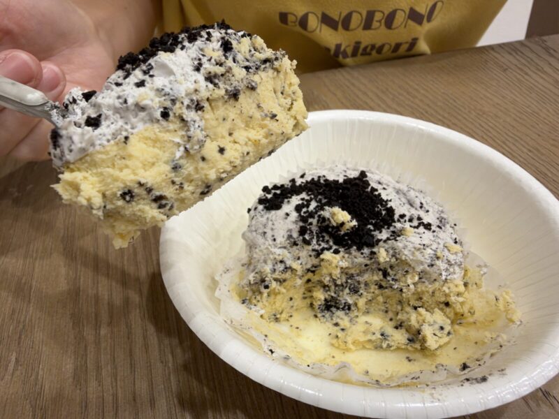 コストコ新商品のクッキークリームチーズケーキを実食レビュー！