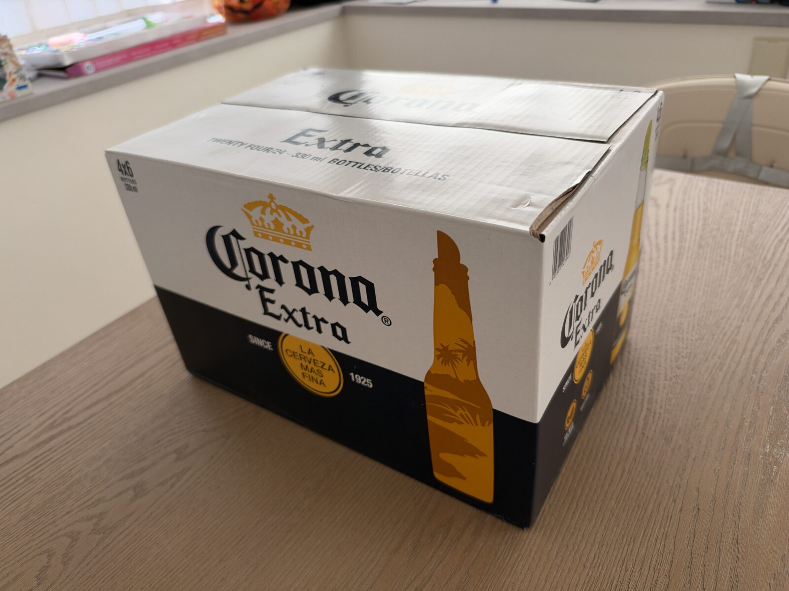 コストコで購入したコロナエキストラ330ml24本入りのケース