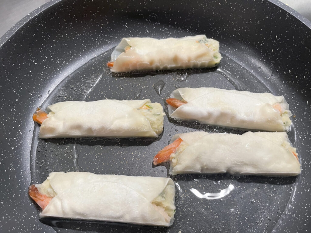 ドンキの冷凍食品「bibigo 丸ごと海老マンドゥ」を実食レビュー！