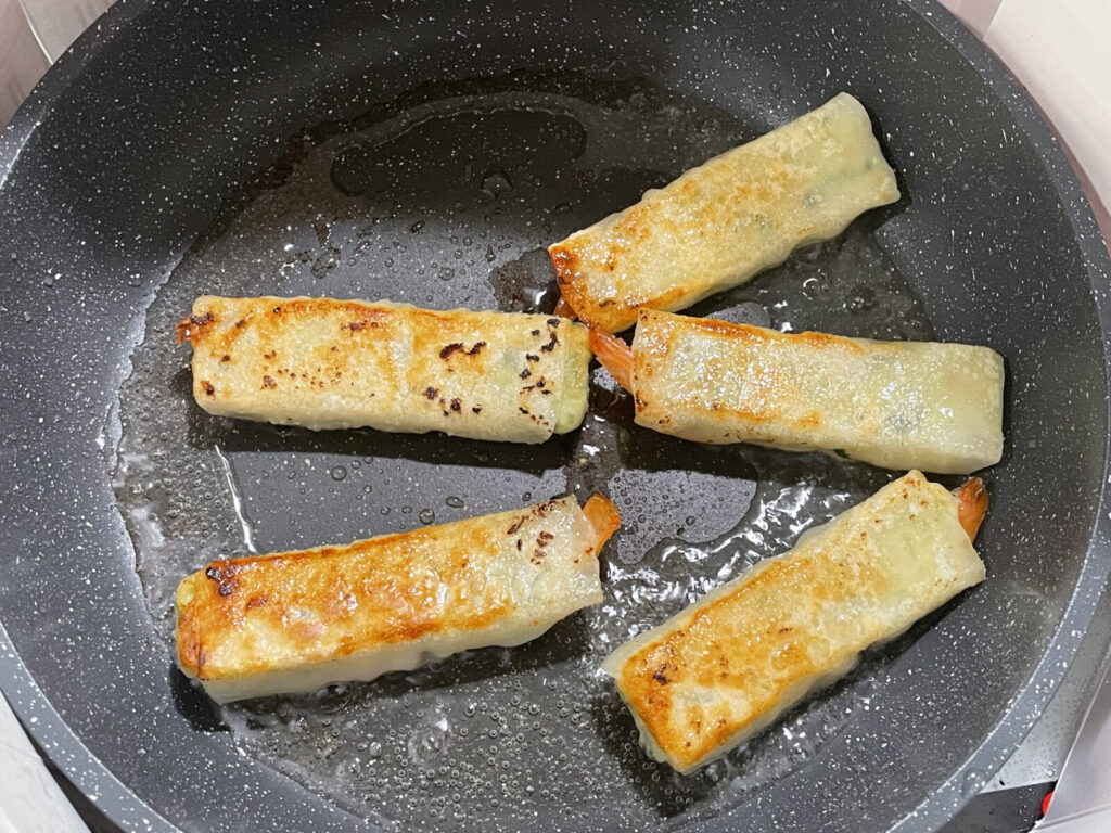 ドンキの冷凍食品「bibigo 丸ごと海老マンドゥ」を実食レビュー！