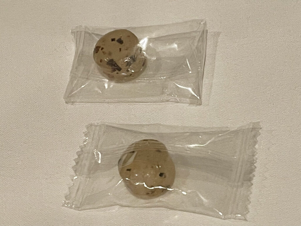 ドンキ購入品の塩こん部長の梅飴を実食!梅×塩こんぶの味をレビュー