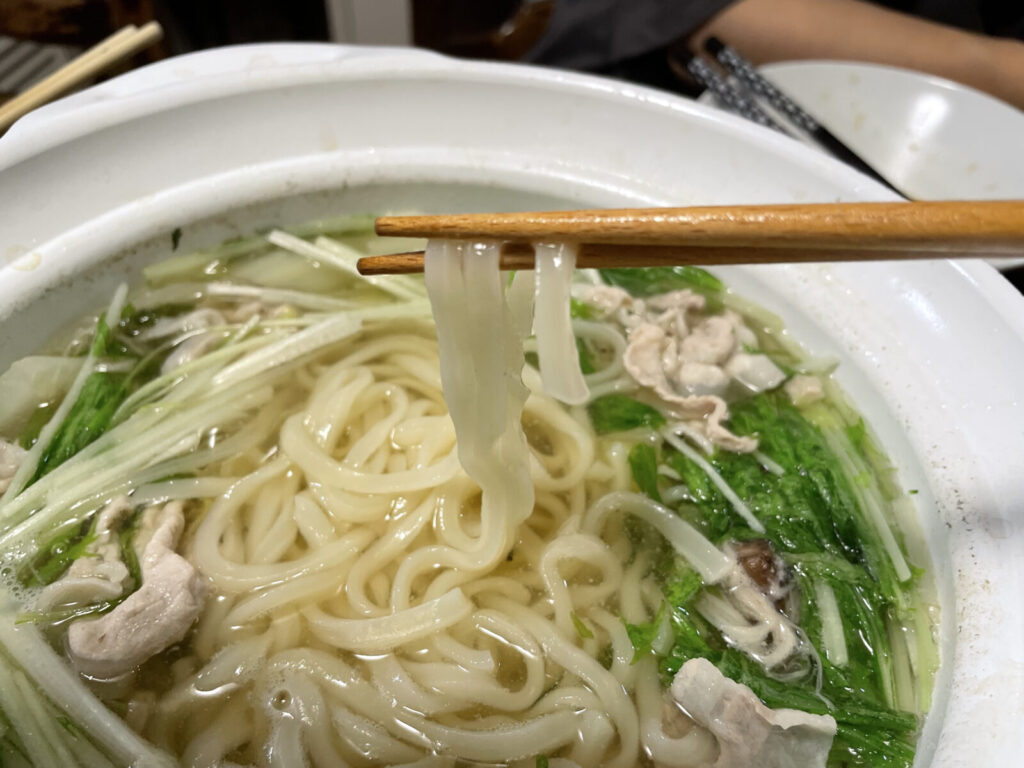 【3】テーブルマーク 稲庭風細うどん｜鍋で分かったつるっとした口当たり