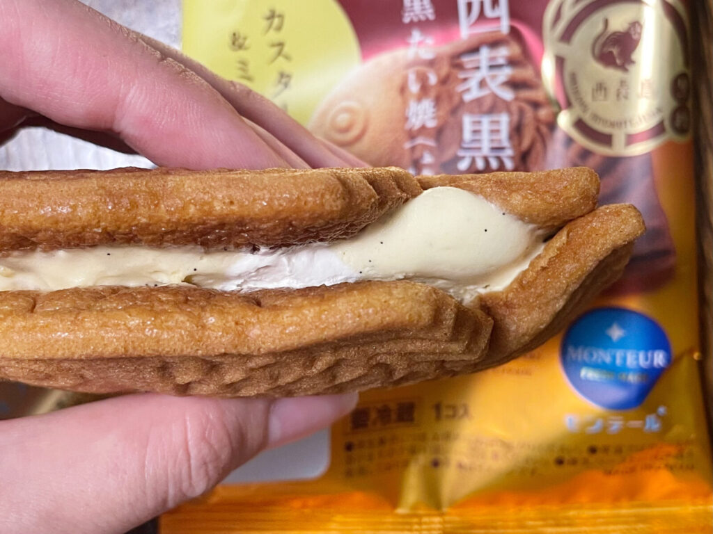 西表黒糖・黒たい焼(カスタード&ミルク)を実食レビュー!