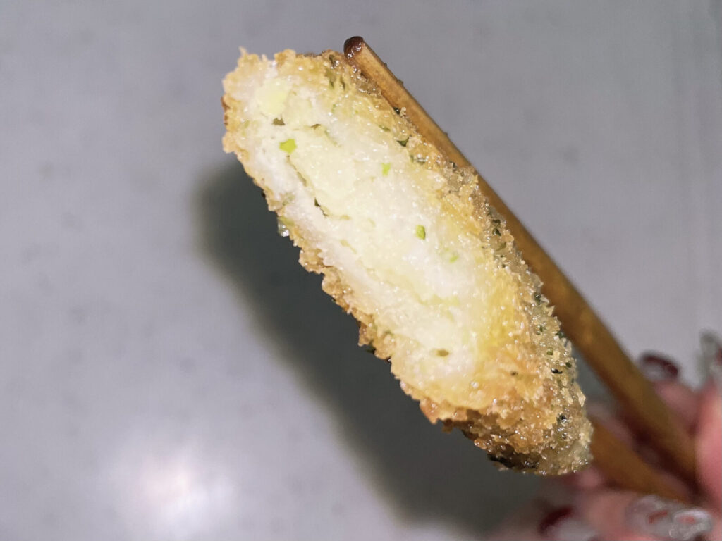 ドンキの三角ポテトチーズフライを実食レビュー！