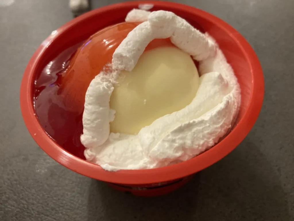【おすすめ】激安ロピア季節デザインカップケーキを実食レビュー!